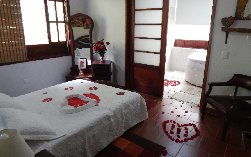 Planes Romanticos con Jacuzzi cerca a Bogotá